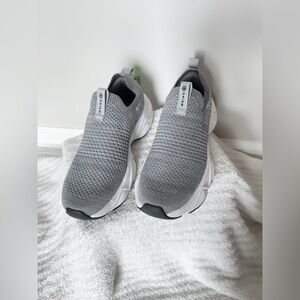 GAIAM Gray Knit Slip-On Shoes